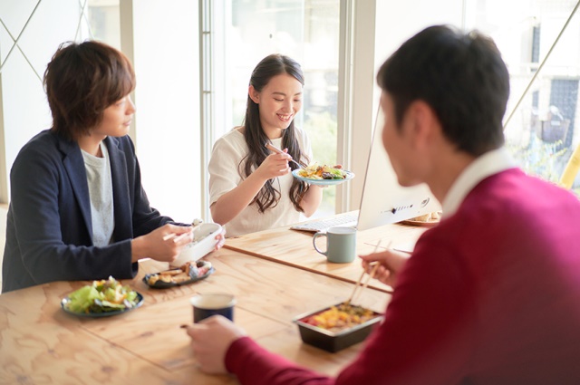 福利厚生費とは?経費として認められる要件や具体例、計上方法などを解説