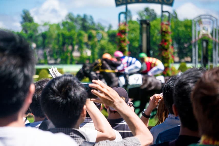 競馬で税金が発生した場合に確定申告をしないとどうなる?