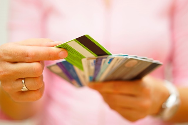 クレジットカードを上手に使い分けてお得に利用しよう!