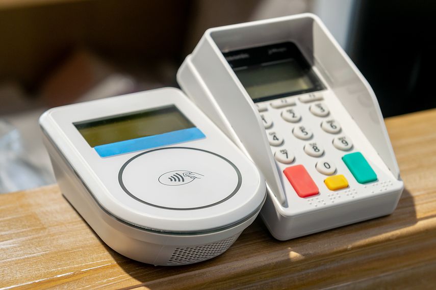 お店やネットショッピングでのセゾンカードの使い方