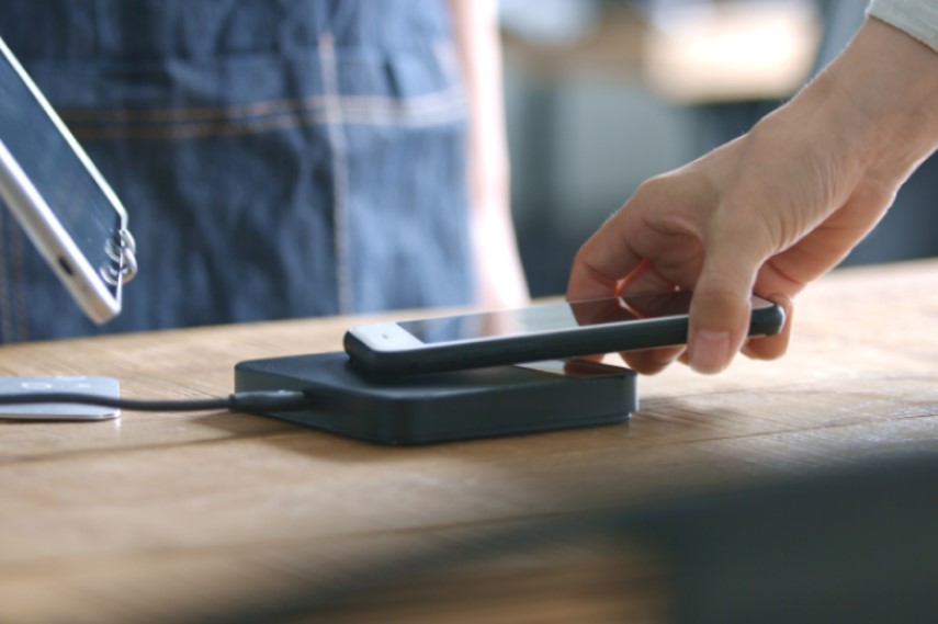 QUICPay™(クイックペイ)が使える店は?使い方やおすすめのカードも紹介