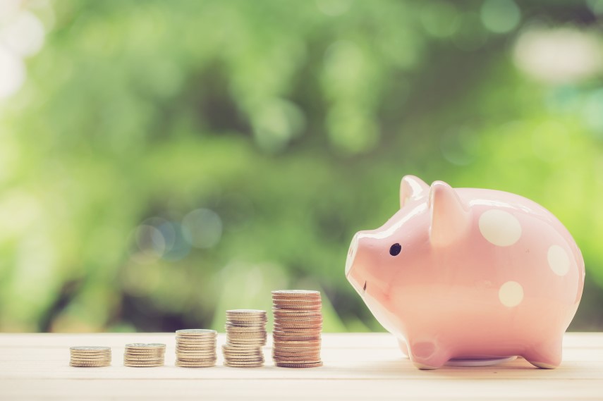節約するには?生活費の見直し方法とおすすめのクレジットカードを紹介