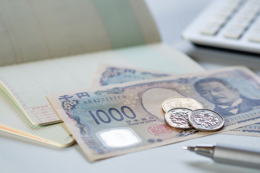 クレジットカードの引き落とし時間は？当日入金の可否や遅れたときの対処法を紹介