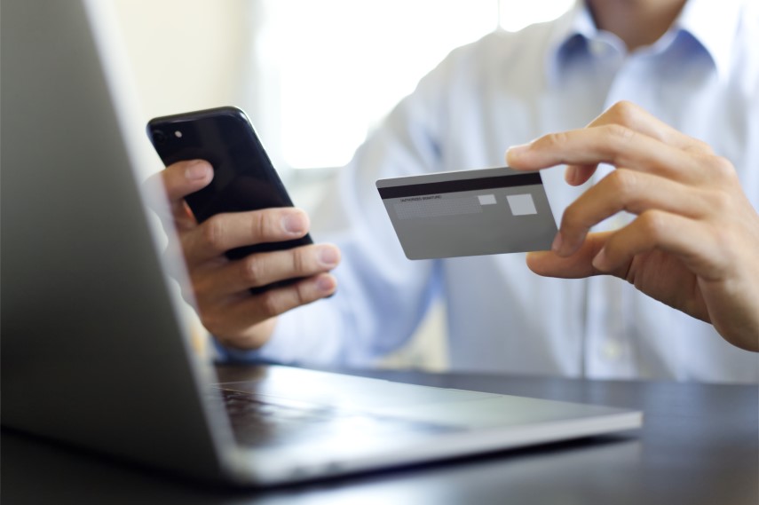 クレジットカードのキャッシングとは？使い方や返済方法、利用時の注意点を徹底解説！