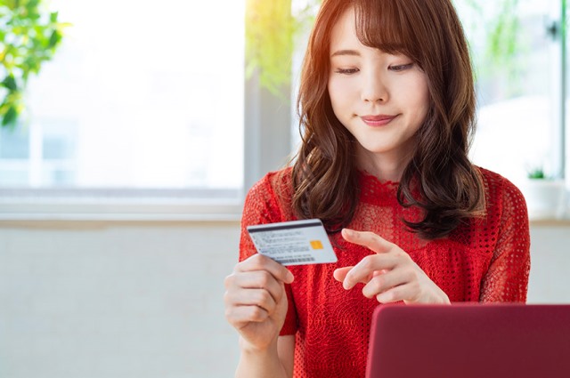 クレジットカードのリボ払いとは?複雑でわかりにくい仕組みをやさしく解説