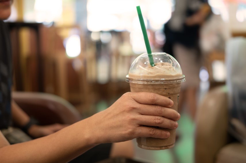 スターバックス カードの使い方を初心者の方にもわかりやすく解説!便利な使い方も紹介