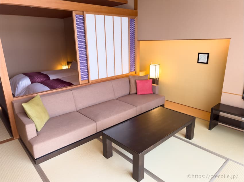  寝室にリビングがついている広々としたお部屋