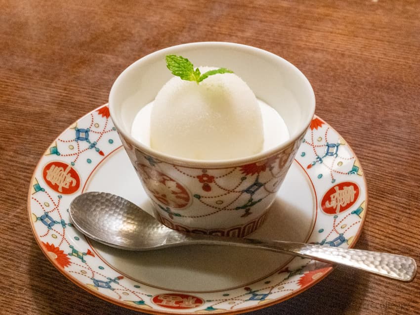 甘味 界加賀特製 金時のデザート